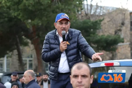 Karapetyanı dəstəkləmək üçün göndərildilər, Paşinyana səs verdilər