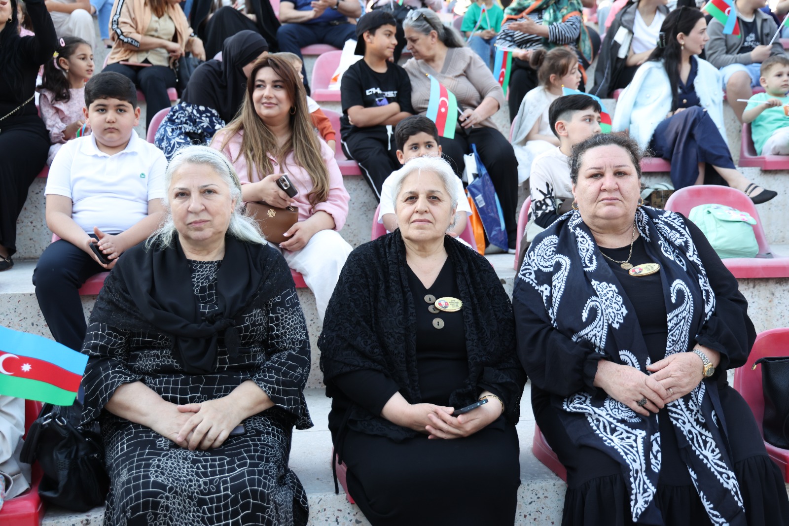 Xətaidə Uşaqların Beynəlxalq Müdafiəsi Günü ilə bağlı konsert proqramı - VİDEO 10 pd 9