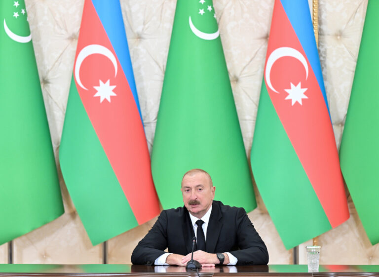 Türkmənistanın neytrallıq siyasətini dəstəkləməyə davam edəcəyik - İlham Əliyev