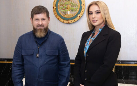Roza Zərgərli Kadırovla bir arada – Foto