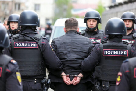 russia arrest 900x604 2