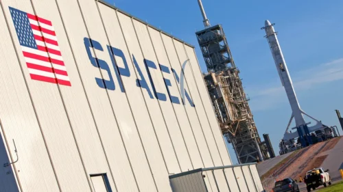 “SpaceX” rekord qırdı – 3 trilyon dollar dəyərə çatdı