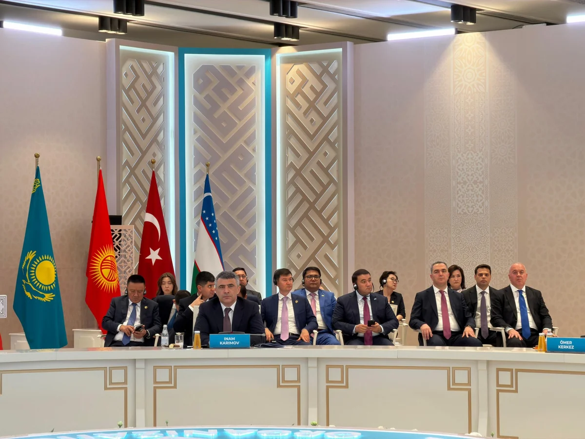 Ali məhkəmələrin Vahid Məlumat Platforması yaradılacaq - FOTOLAR 3 tl 13