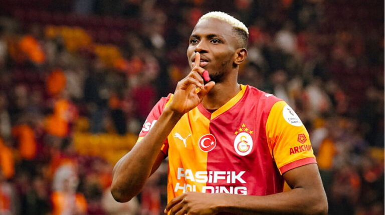 "Qalatasaray"ın hücumçusundan klubla bağlı ETİRAF