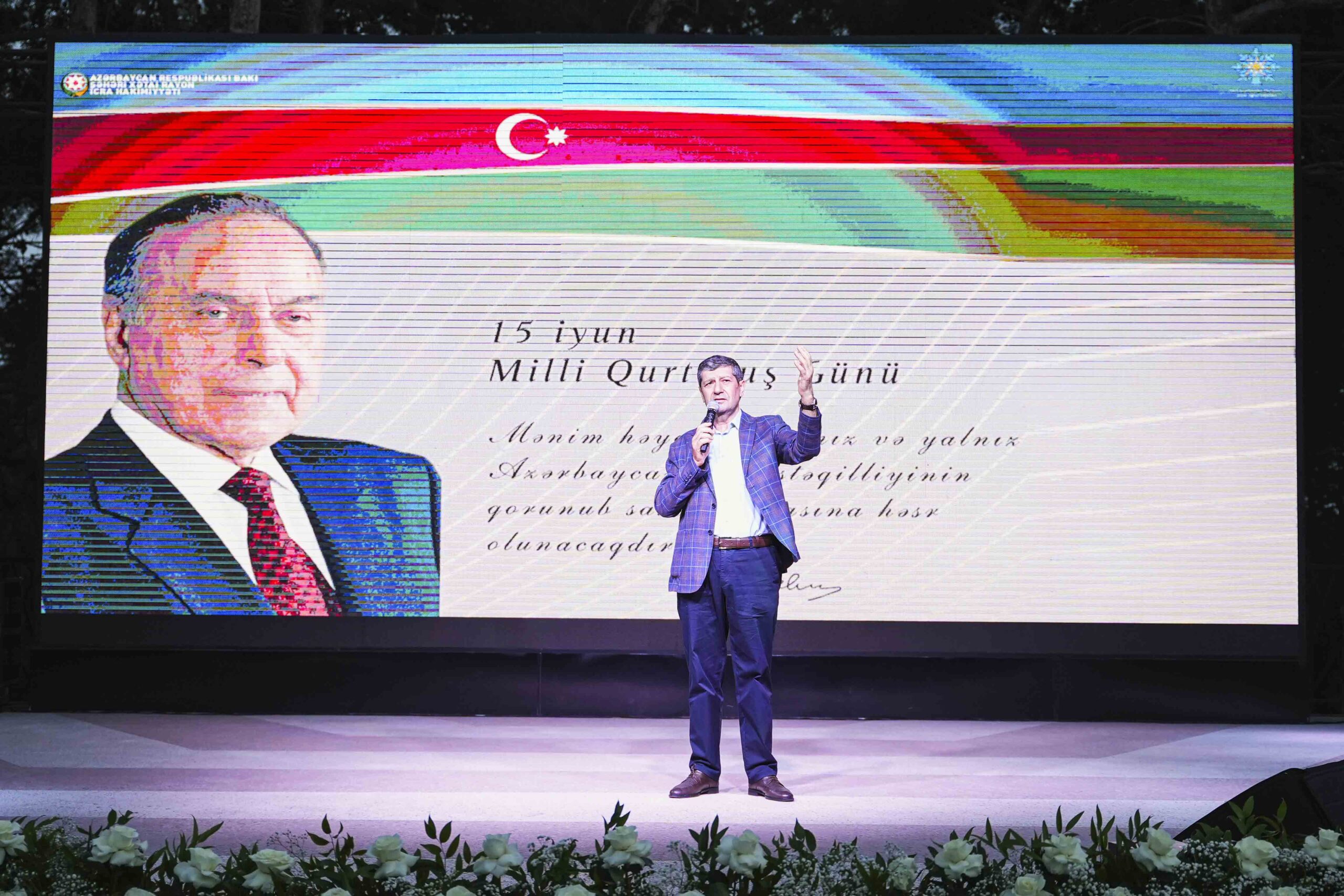 Xətaidə Qurtuluş Günü ilə bağlı möhtəşəm konsert proqramı keçirildi – VİDEO 17 xl 18 scaled