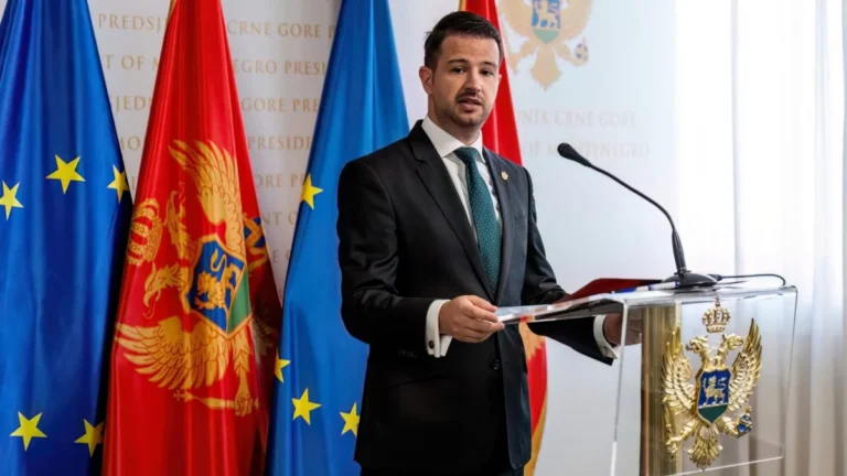 Monteneqro prezidenti Azərbaycana gəlir