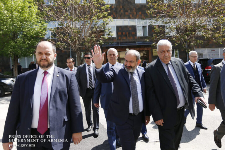 Paşinyandan Araikə ağır zərbə: Simonyandan sonra daha bir ŞOK yaşanır