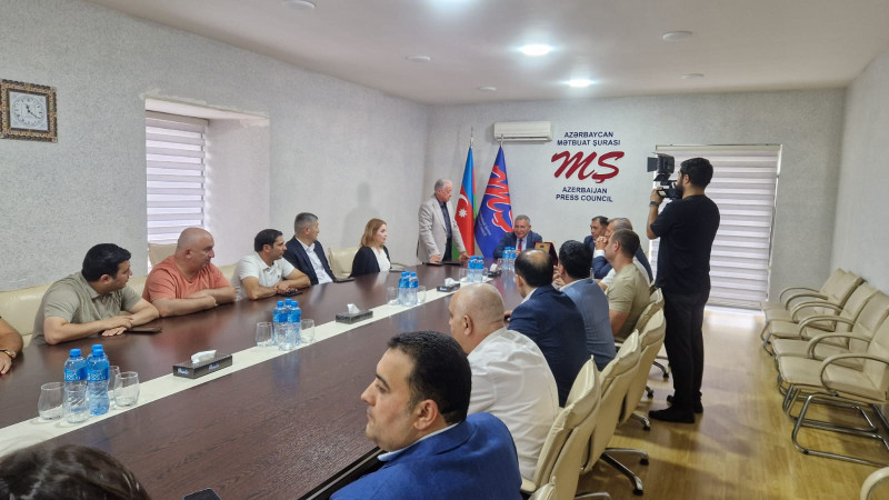 Məhəmmədəli Qəribli 50 illik yubileyi münasibəti ilə təltif edildi 5 2 12