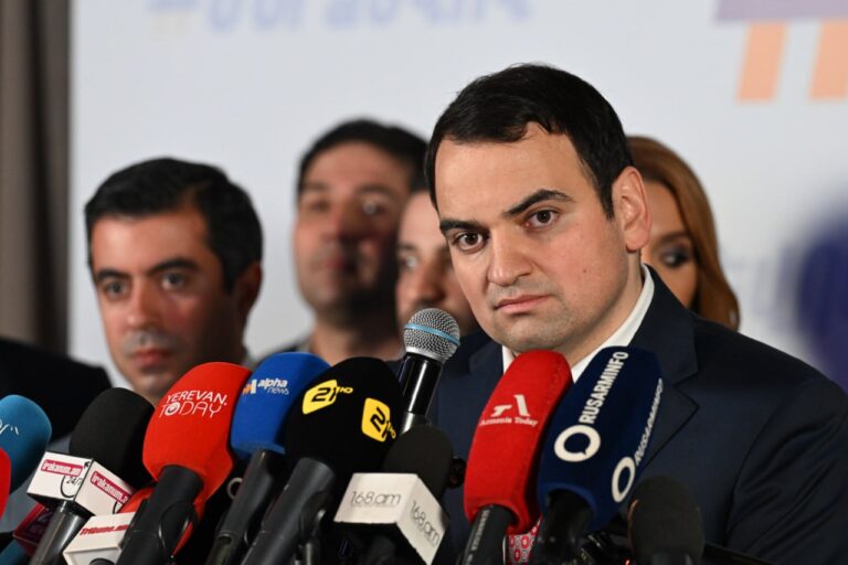 Paşinyana qarşı növbəti addım: Karapetyan elan etdi