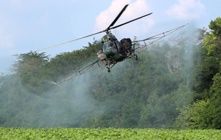 Rusiyada Mi-2 helikopteri qəzaya uğradı, pilot həlak oldu