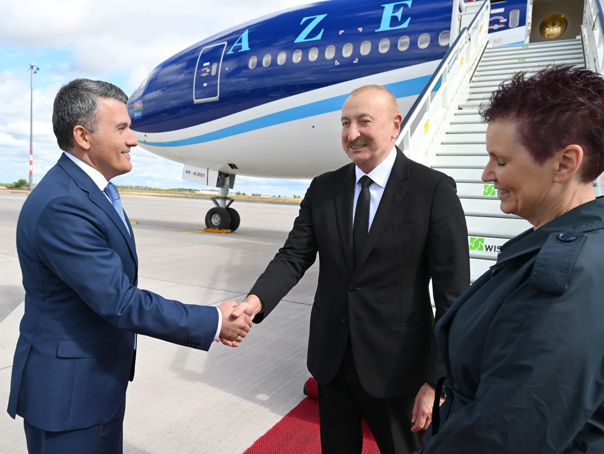AA 20260718 42009020 42009010 KOSOVALI BUJAR MULI 2 TON AGIRLIGI TASIYARAK GUINNESS REKORLAR KITABINA GIRDI