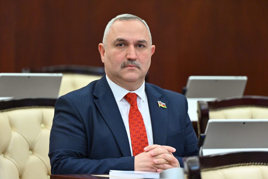 Azer Allahverenov 1 900x600 1