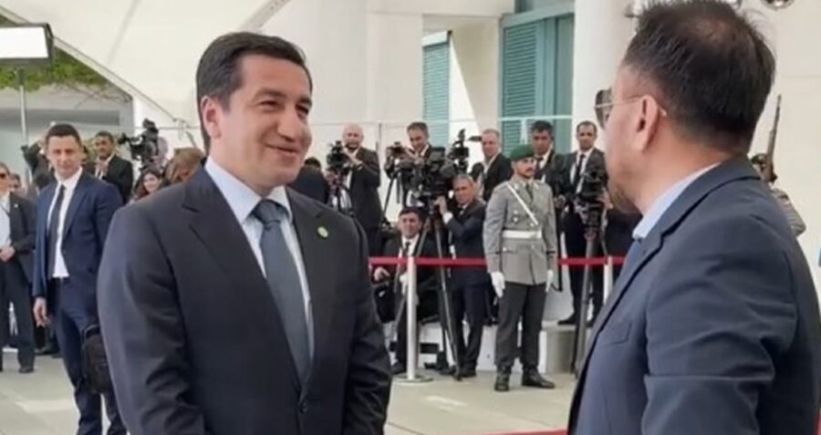 Hikmət Hacıyev Tural Sadıqlı mifini darmadağın etdi: “Yazığım gəlir…” – VİDEO