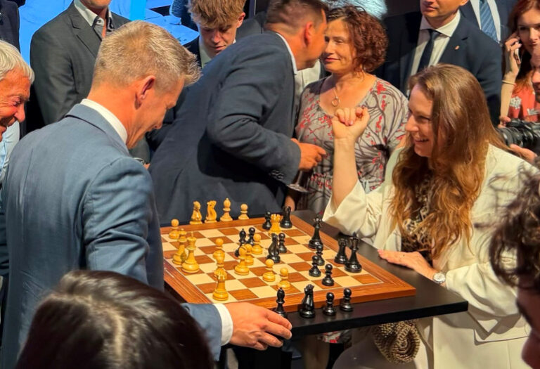 Məşhur şahmatçı prezident ola bilər
