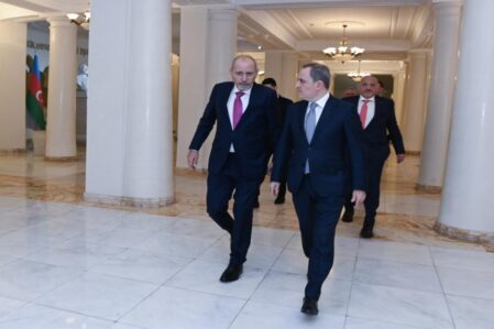 Bu səfər möhkəm dostluğun bariz nümunəsidir – XİN