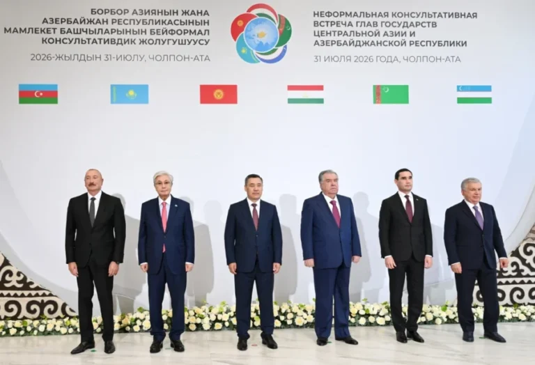 Regionun gələcəyini müəyyən edəcək əsas qərarlar verilir: Azərbaycan mərkəzə çevrilir