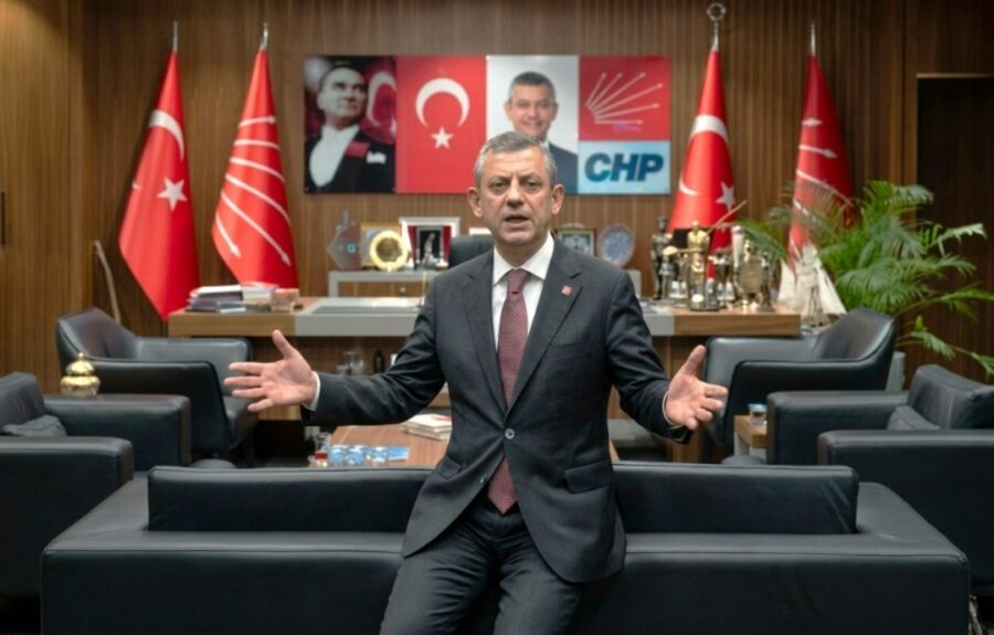 Özgür Özəl Kamalizmdən imtina edir? – Oğuzhan Bilgin yeni partiya haqda şifrələri açdı