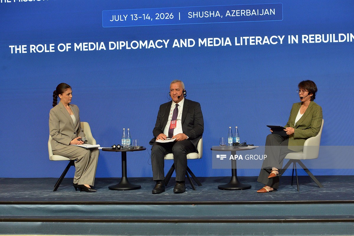 Şuşada media diplomatiyasının rolu müzakirə olundu - FOTOLAR 2 pk 22