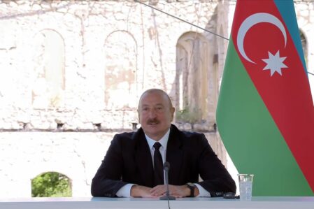 İlham Əliyev slovakiyalı həmkarına təşəkkür etdi
