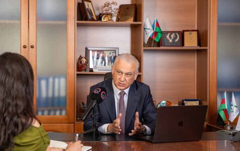 savas uzan