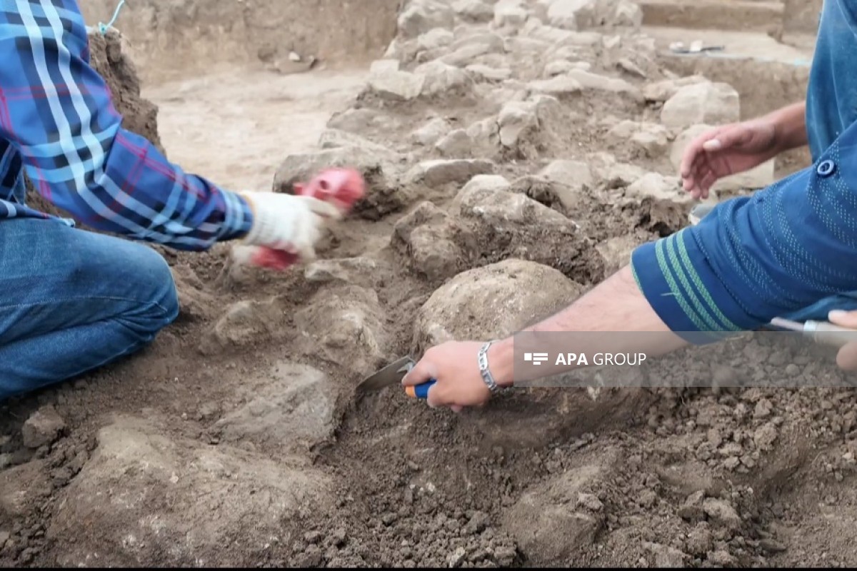 Atropatena dövrünə aid şəhər qalıqları tapıldı - FOTOLAR 4 t 34