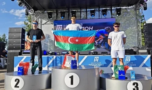 İdmançımız triatlon yarışında qızıl medal qazandı