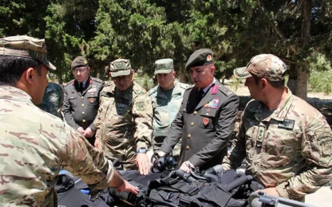 Türkiyə generalı Azərbaycan HDQ-də – FOTOLAR