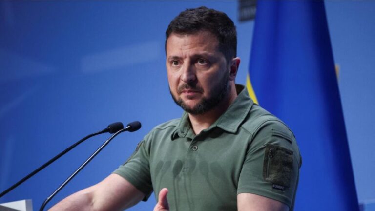 Zelenski Rusiya ilə bağlı şərt qoydu: "Bu baş verərsə..."