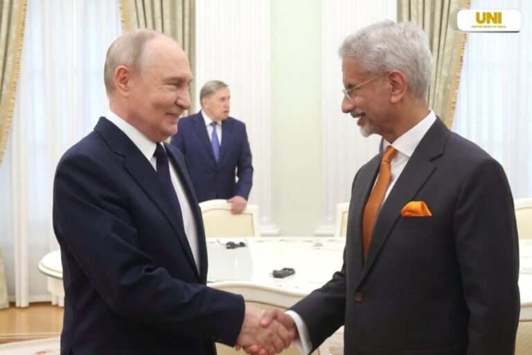 Moskvada mühüm qonaq: Putin iki səfər üçün hazırlığa başladı