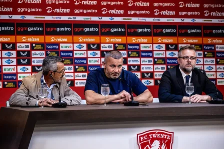 Qurban Qurbanov: “Futbolçular “Tvente” ilə oyunda çox güc sərf etdilər”
