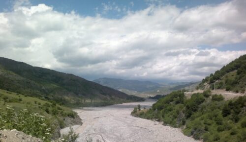 Girdimanchay river near Lahij 900x522 2