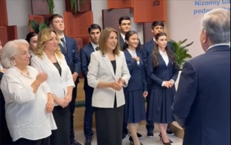 Füzulidəki məktəbin direktoru Prezidenlərin qarşısında çıxış etdi - Video
