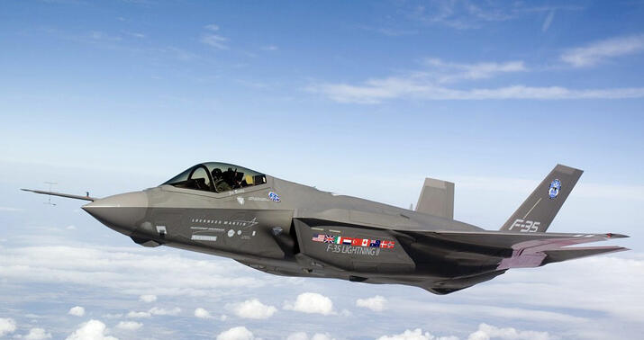 f35