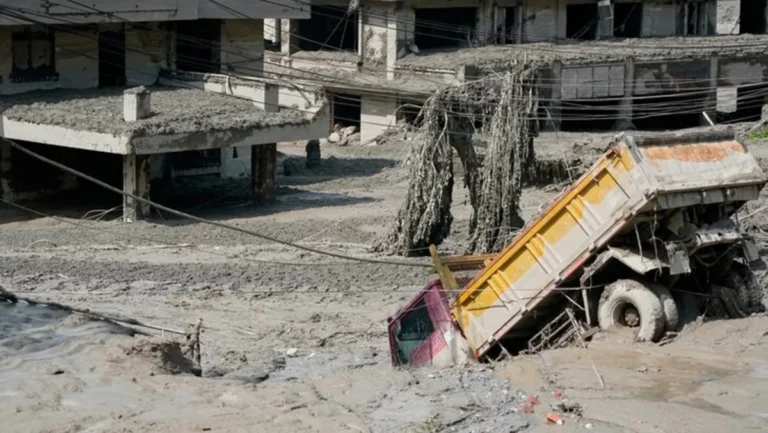 Nepalda daşqın: ölənlərin sayı artdı