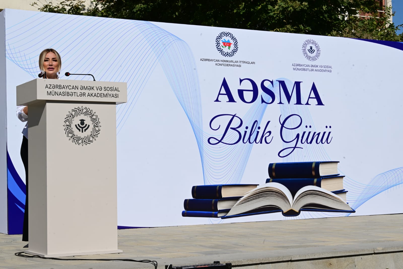 AHİK-in Əmək və Sosial Münasibətlər Akademiyasında “Bilik Günü” keçirildi - FOTOLAR 8 WhatsApp Image 2026 09 15 at 17.55.45