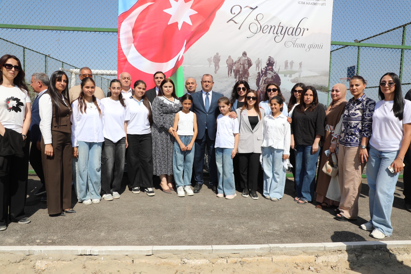 Suraxanıda ağacəkmə aksiyası və rəsm sərgisi keçirildi - FOTOLAR 5 WhatsApp Image 2026 09 24 at 17.05.18 3