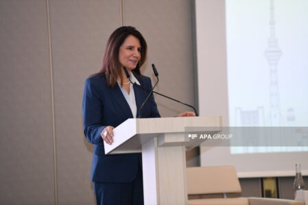 ana toni