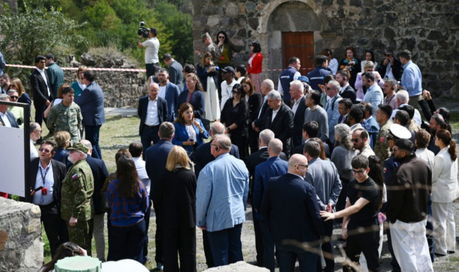diplomatlar qarabag 11