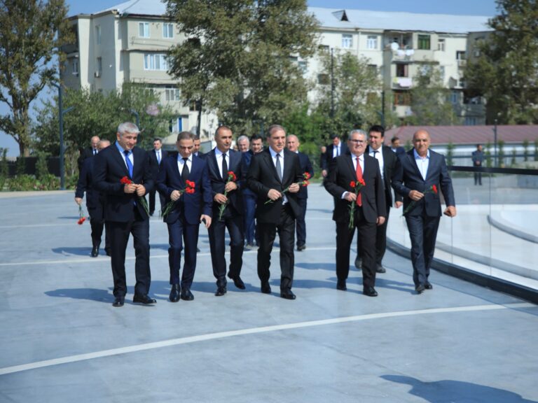 Gəncə Memorial Kompleksi ziyarət olundu - Fotolar