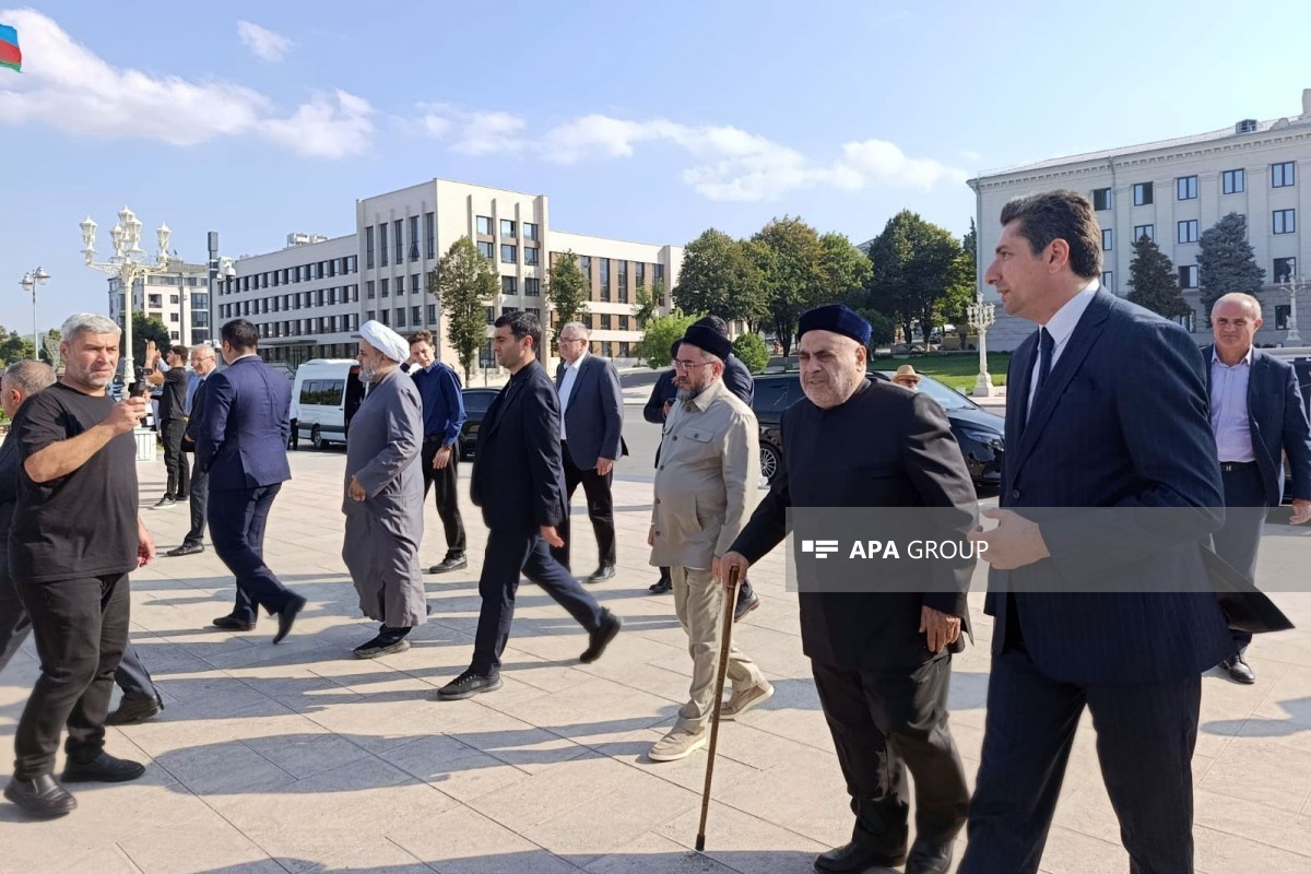 Beynəlxalq konfransın iştirakçıları Xankəndidə - FOTOLAR 3 fi 3