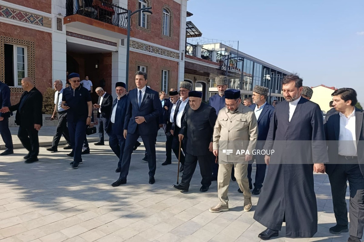 Beynəlxalq konfransın iştirakçıları Xankəndidə - FOTOLAR 4 fi 4