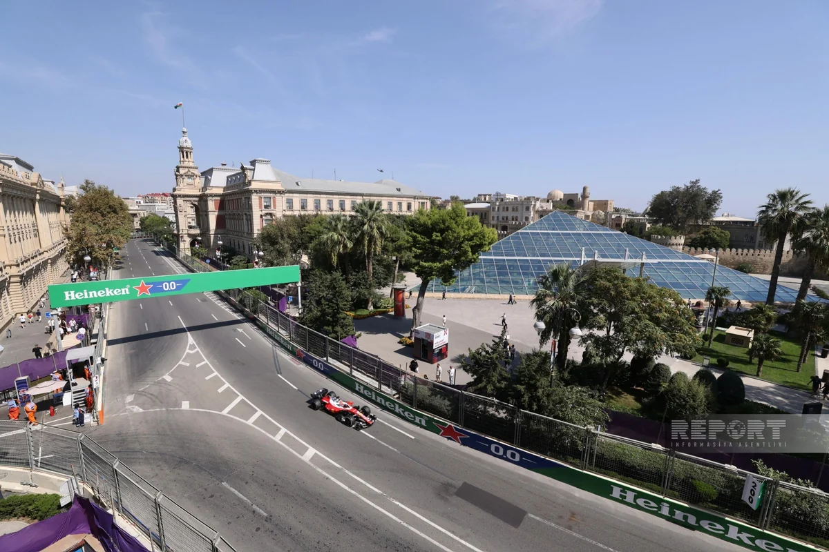 Formula 1: ilk sərbəst yürüşün qalibi o oldu - VİDEO 5 fr 44