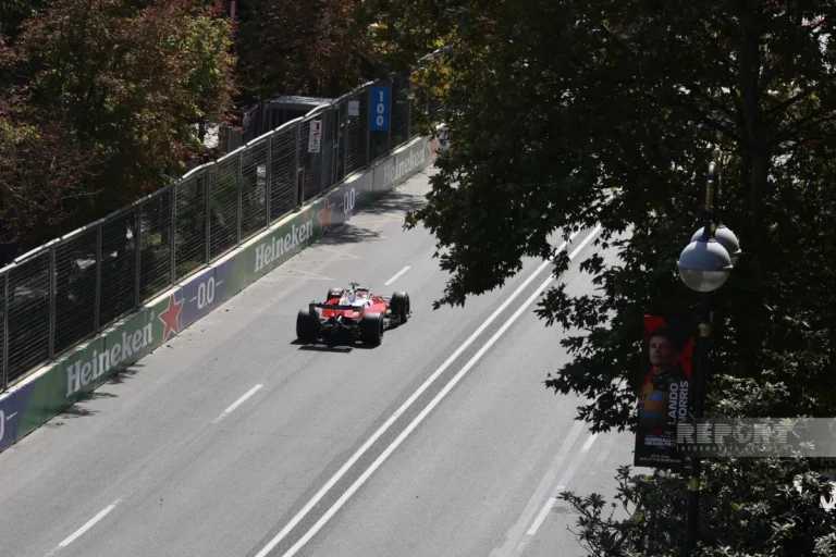 Formula 1: üçüncü sərbəst yürüşdə ən yaxşı nəticəni o göstərdi - FOTOLAR