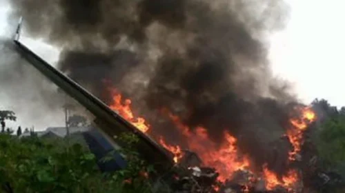 millitary plane crash 300615