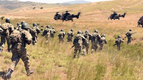 “Nəcməddin Sadıqov qışqırdı ki, Madagiz niyə vurulmur?” – 44 günlük müharibənin ilk anları