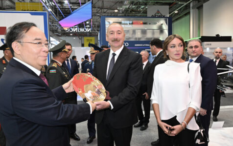 Prezident  və xanımı “ADEX 2026” və “Securex Caspian” sərgiləri ilə tanış oldular – VİDEO