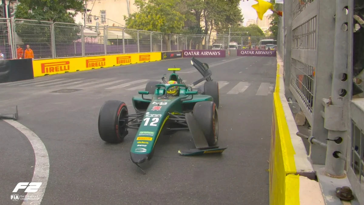 Formula 2: sprint yarışının qalibi mükafatlandırıldı - FOTOLAR 6 qza 3