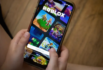 Yeniyetmənin “Roblox”a görə intiharı parlamentdə müzakirə edildi
