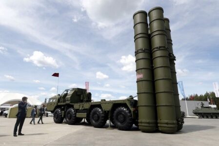 Kreml S-400 raketləri ilə bağlı bu icazəni verdi