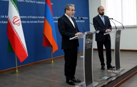 Əraqçi-Mirzoyan görüşü: Tehrandan mesaj